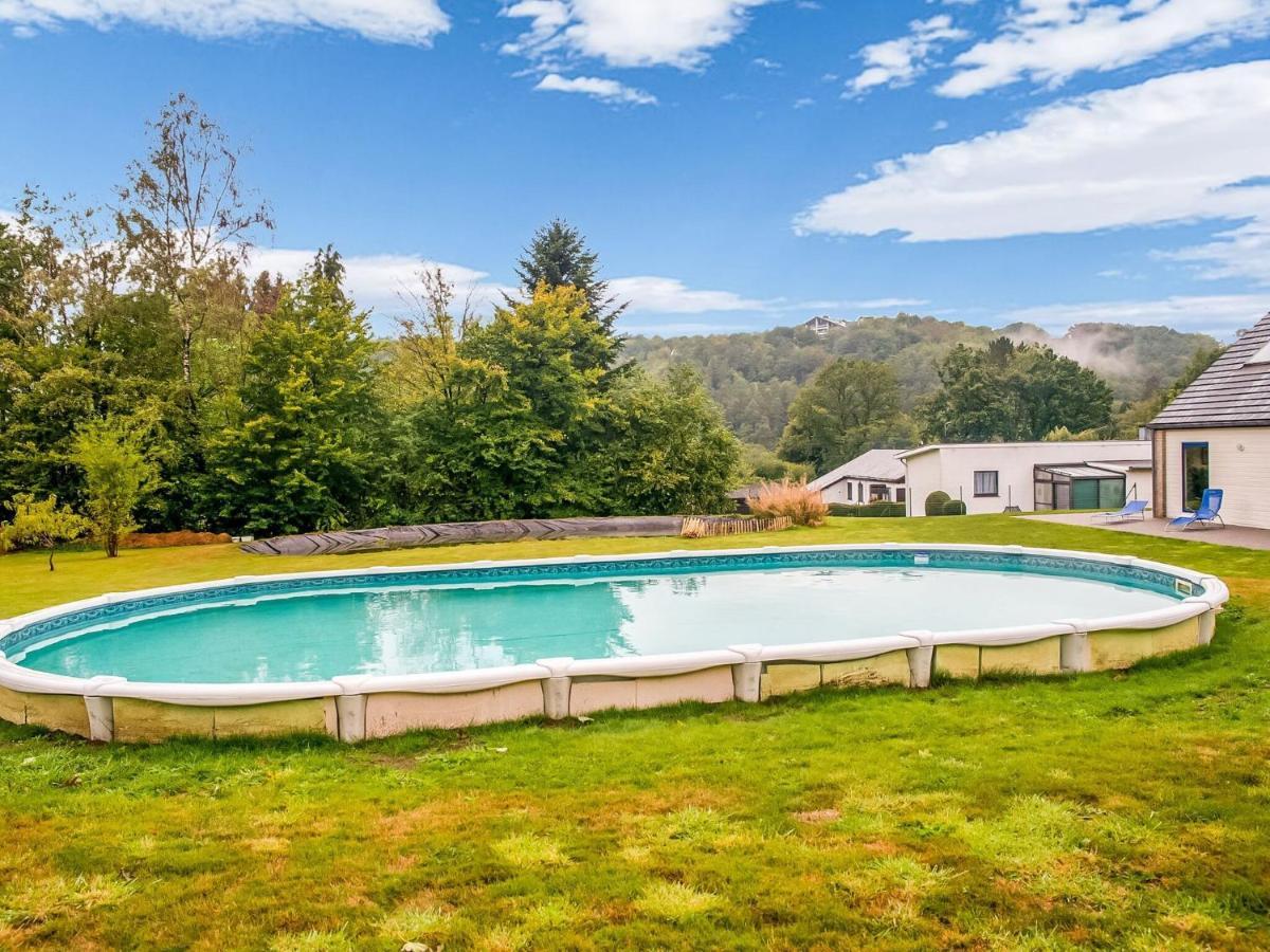 Splendid Villa In Sart Jalhay With Swimming Pool Nivezé Rom bilde